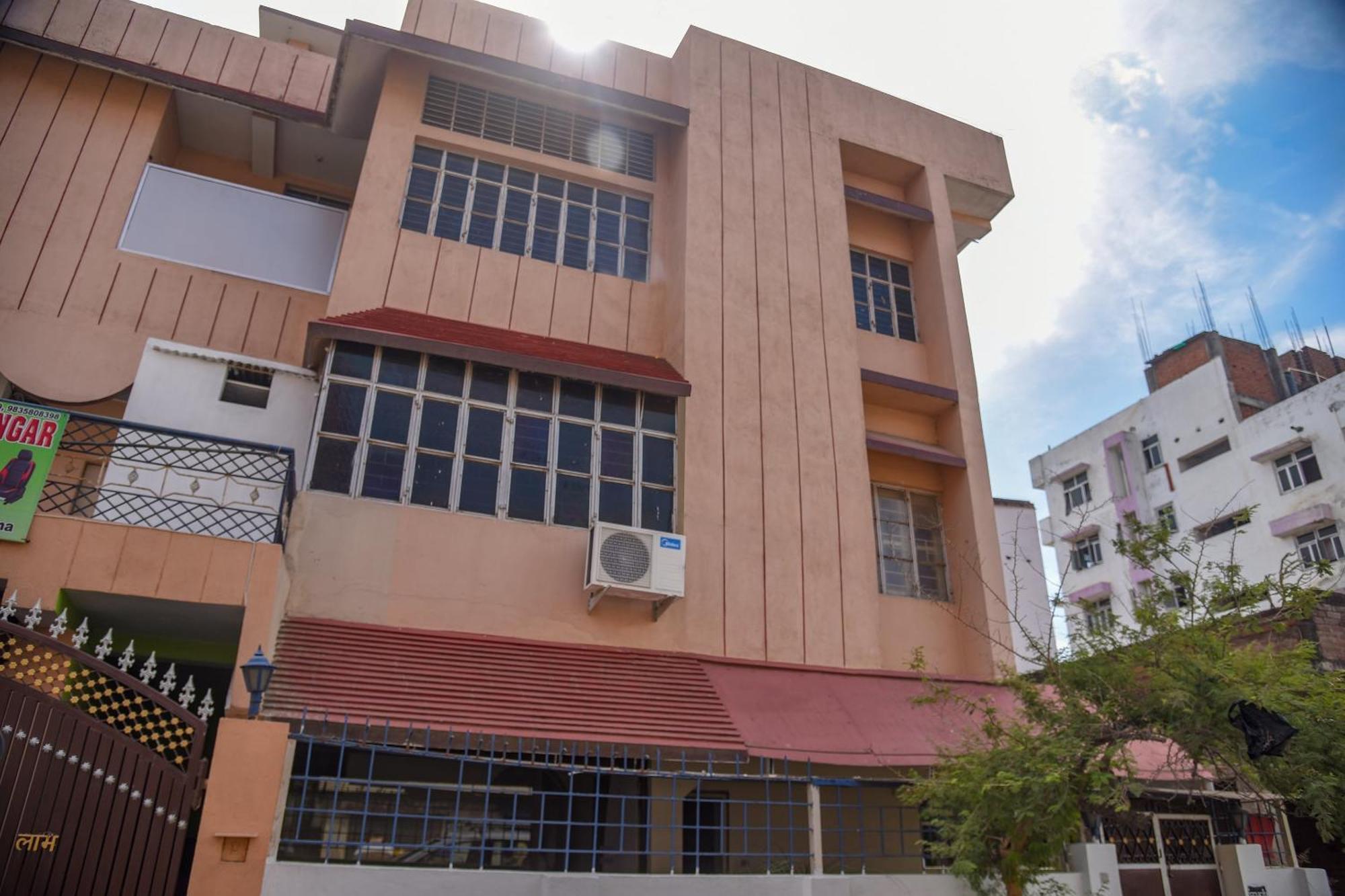 Hotel O Vibrant Inn Danapur エクステリア 写真